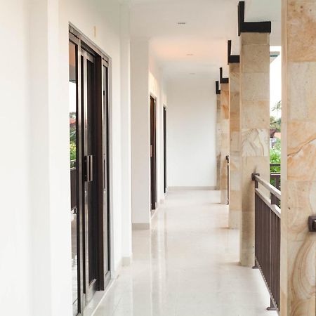 Yankee Fara 14 Hotel Seminyak  Luaran gambar