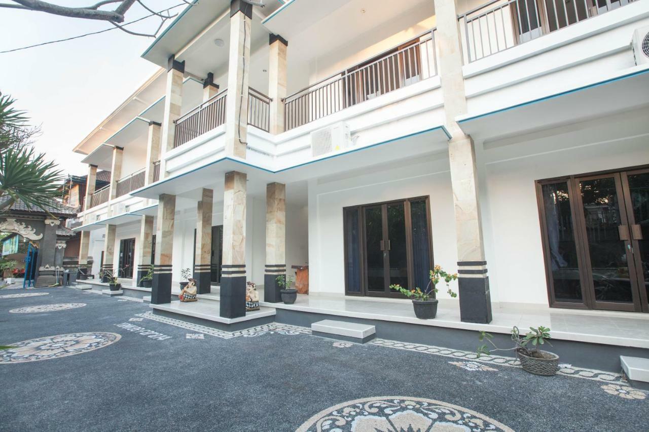 Yankee Fara 14 Hotel Seminyak  Luaran gambar
